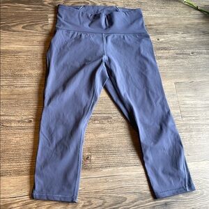 Lululemon 23 inch leggings with mesh detailing